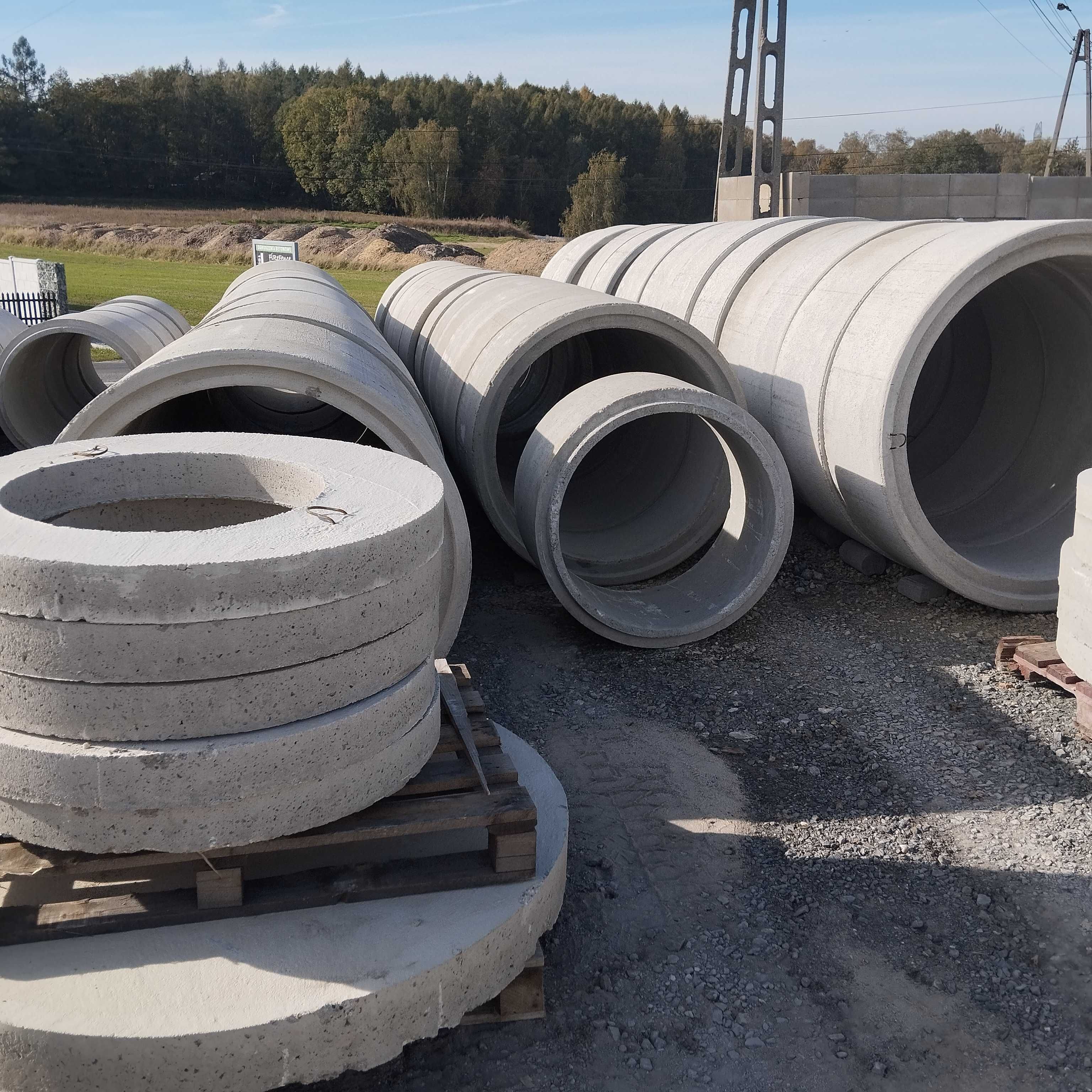 Pokrywa Betonowa na studnie rury rura właz studnia kręgi krąg betonowy