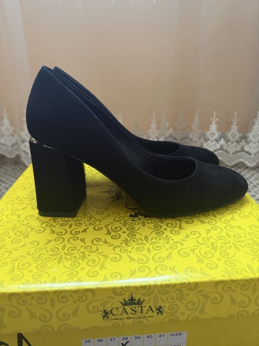 Туфлі жіночі чорні