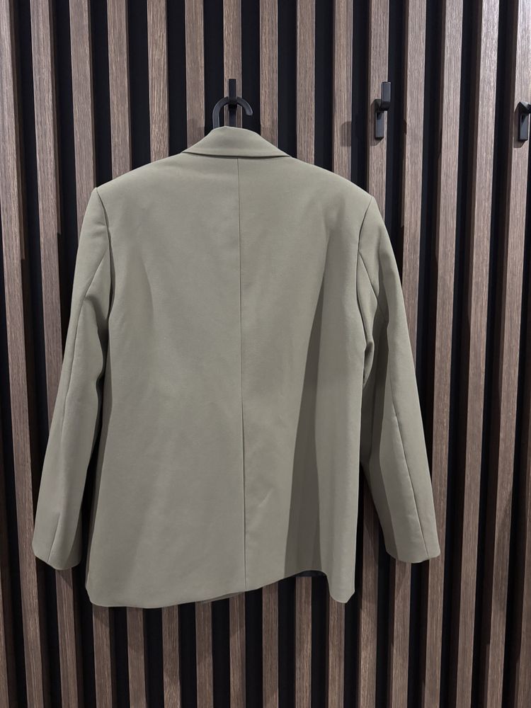 Marynarka oversize khaki Zara