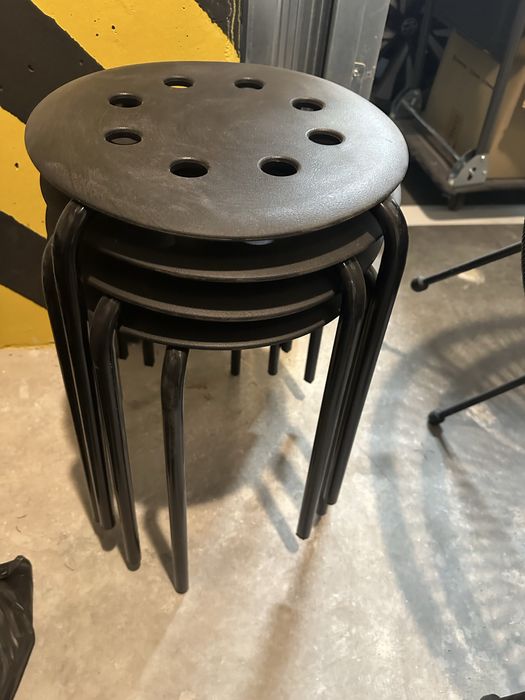 MARIUS Stołek, czarny,