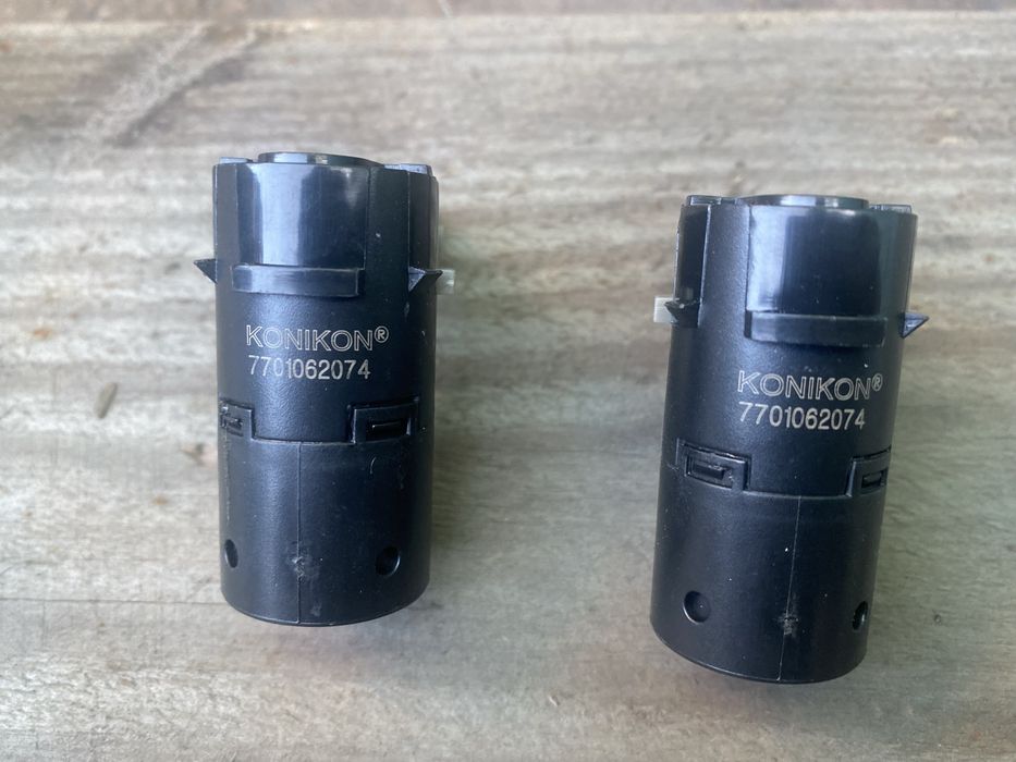 Парктроніки 2шт нові Торг!