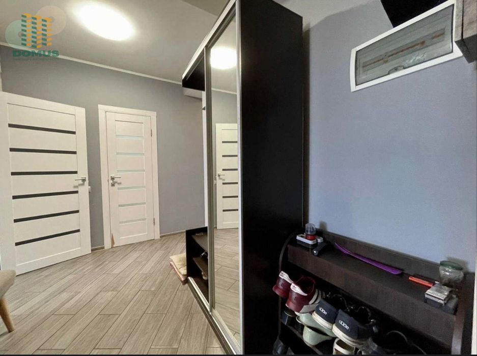 Продам 2 комн в ЖК на Старицкого! С ремонтом и мебелью!