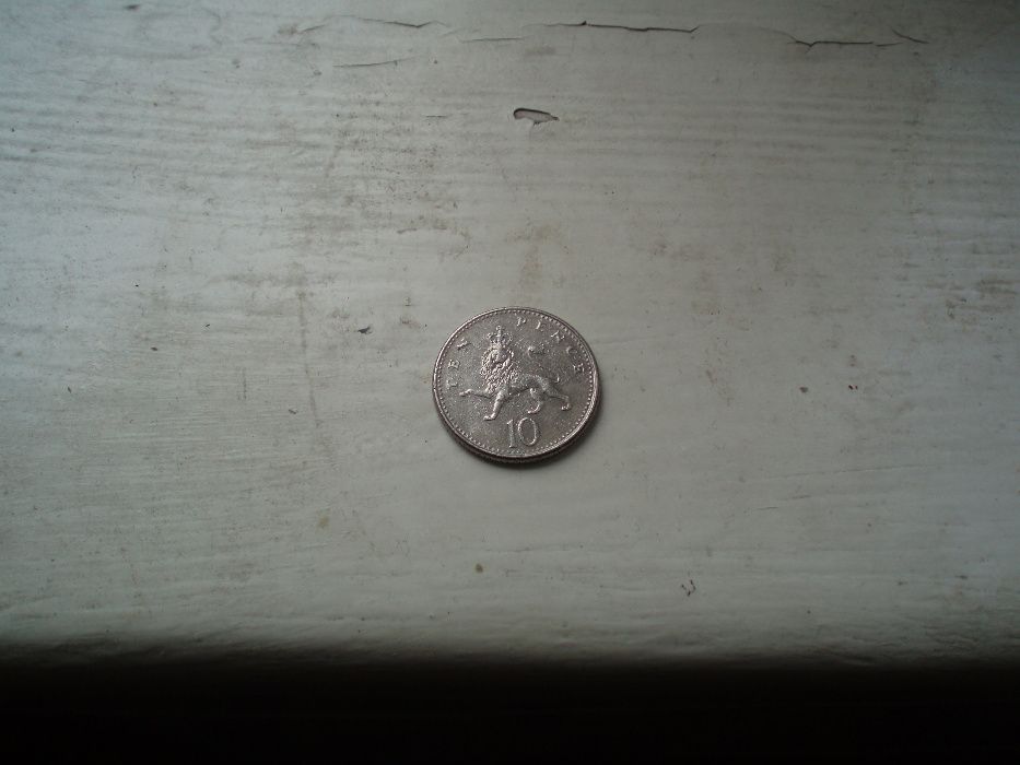 Монета 10 pence 1992 рік