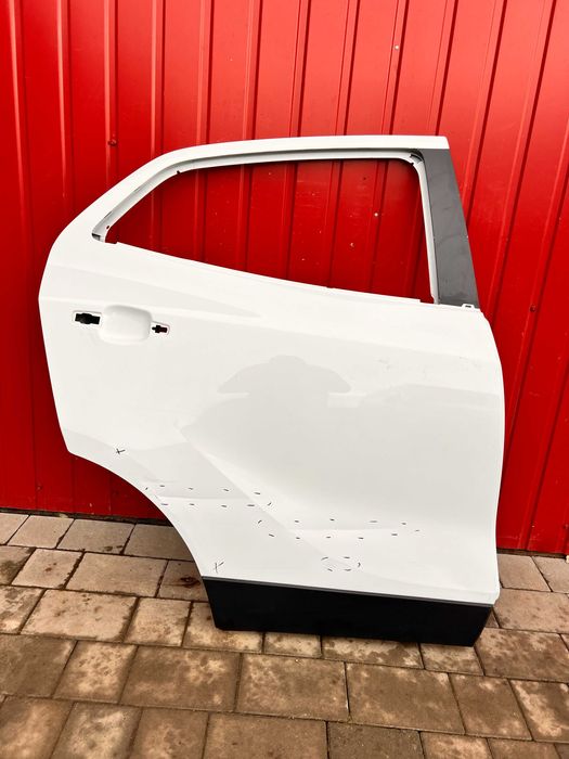 Дверка двері задні праві для Opel Mokka Buick Encore Мокка 2012-2020