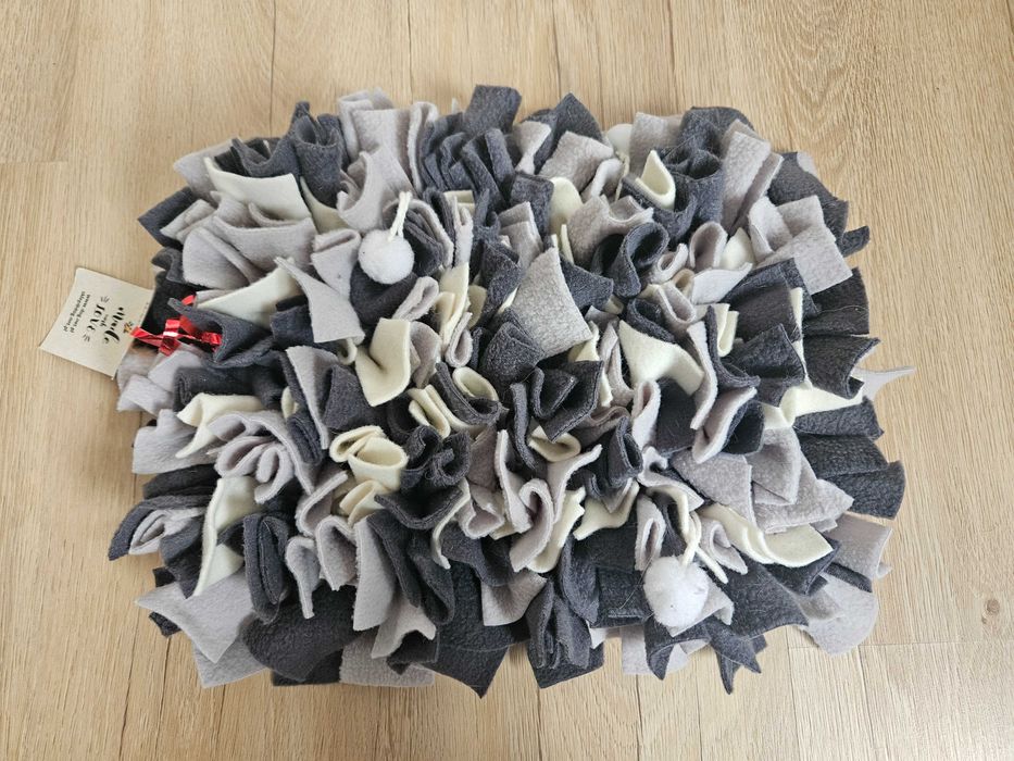 Mata węchowa dla kota lub małego psa  + gratis