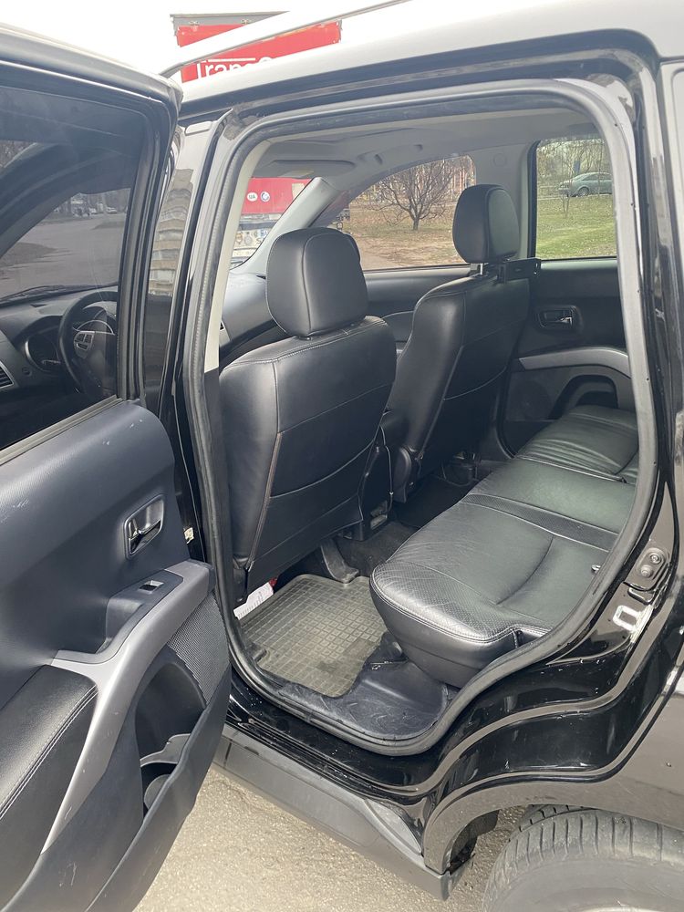 Mitsubishi Outlander XL 2008 2.4