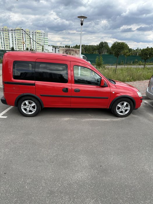 Опель комбо с 2010