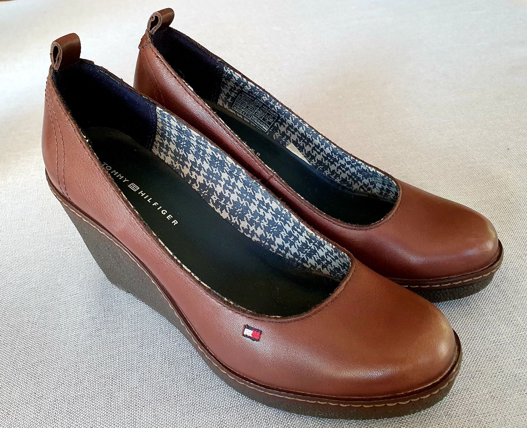 Buty skórzane Tommy Hilfiger r.36