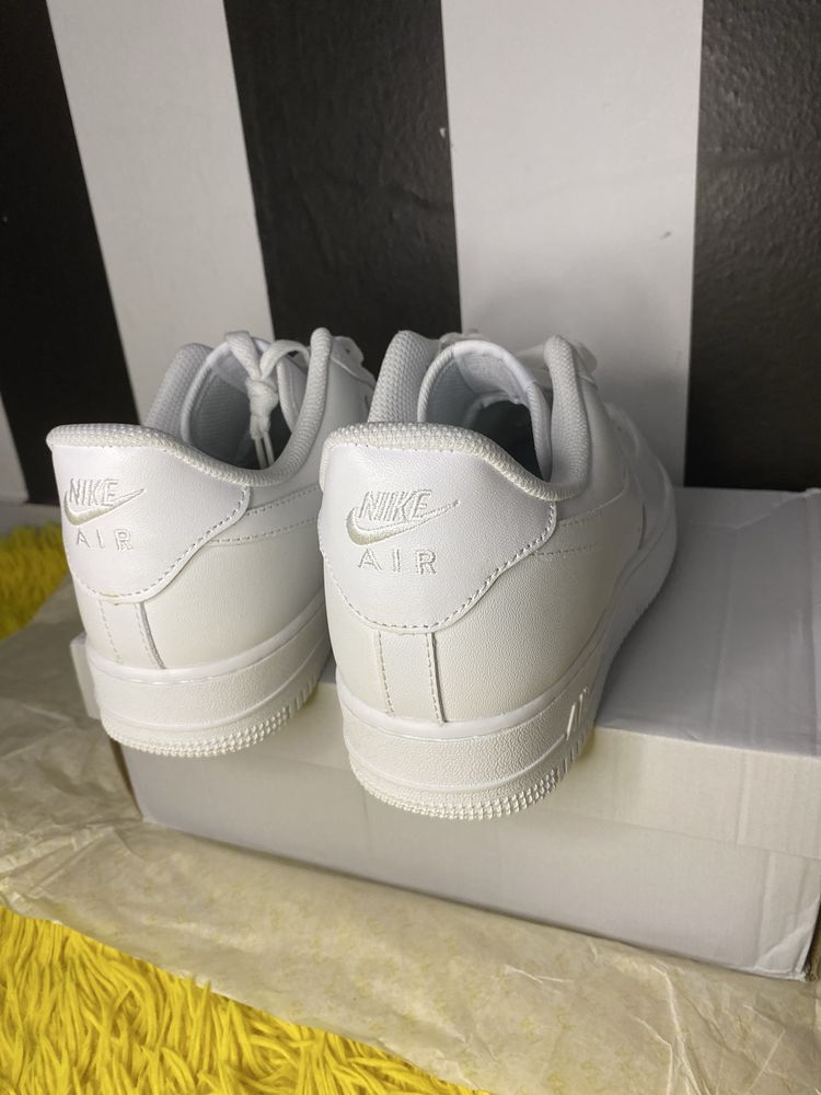 Nike Air Force 45 Novos!