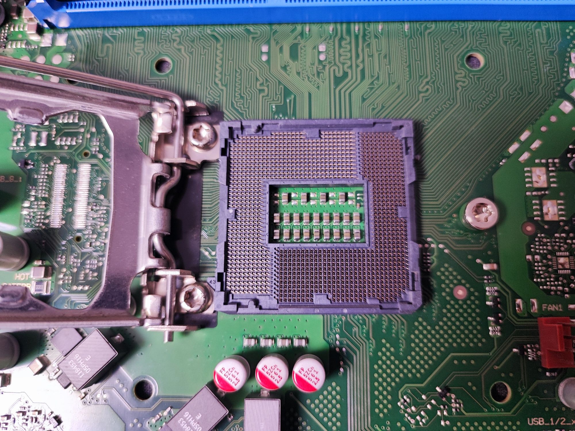Материнская плата Fujitsu D3221-A12 G
