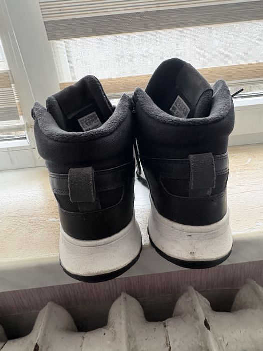 Ботинки adidas ui
