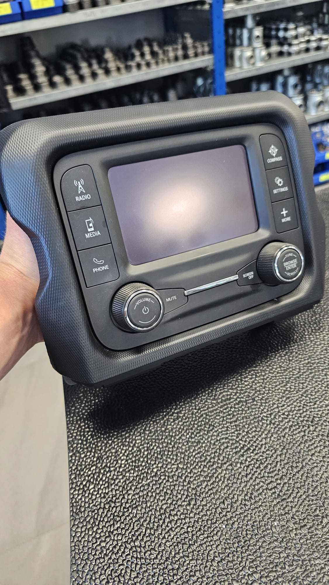 Jeep Wrangler JL RADIO 5" 2018 - 2022 5" OEM Bluetooth