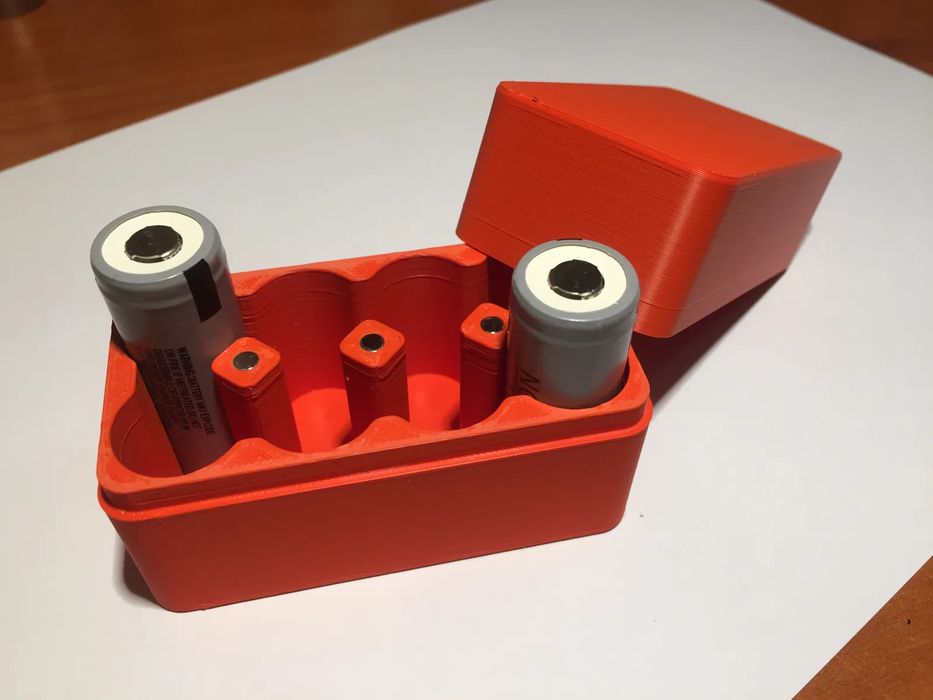 Caixa para 8 Pilhas 18500 V2