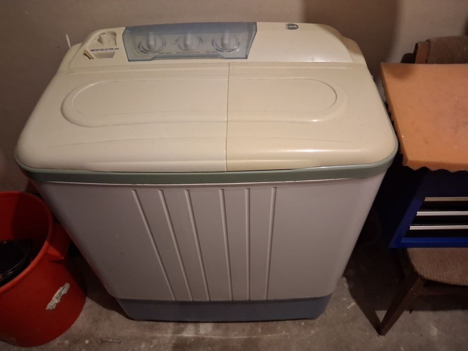 Pralko-wirówka firmy Smile