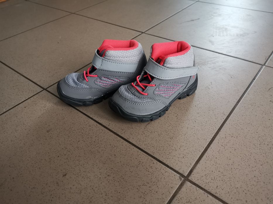 Buty turystyczne trekkingowe Quechua Mh100 mid szaro rozowe 24
