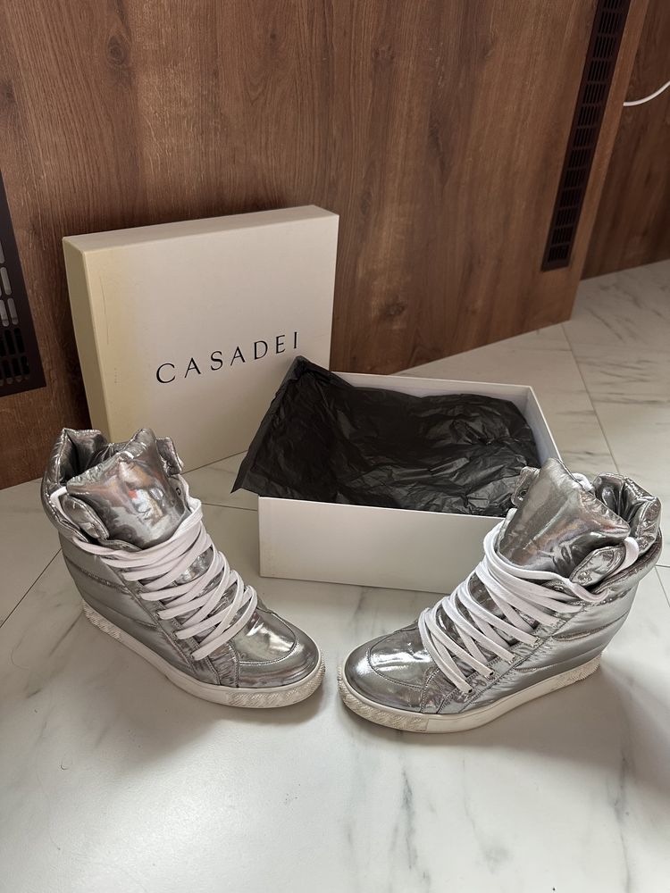 Продам ботинки Casadei оригинал