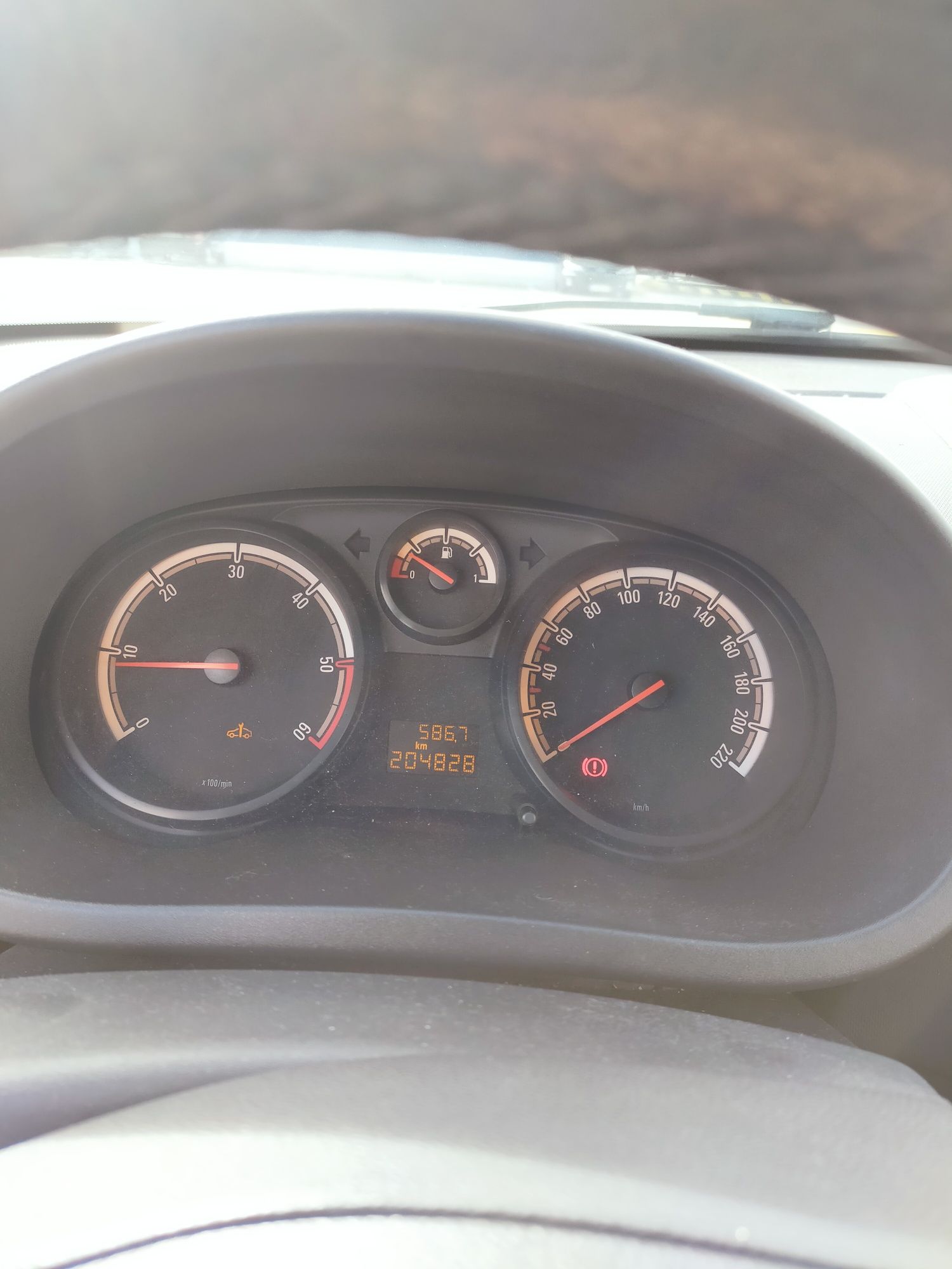 Opel corsa D 1.3 cdti