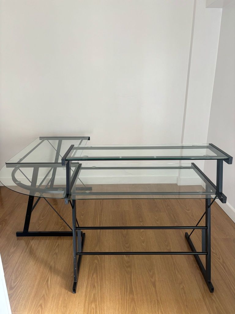 Secretária modular em metal e vidro