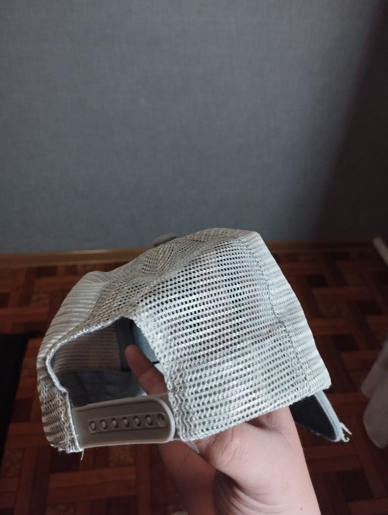 Продам кепку тру