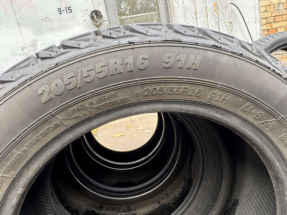 205/55 r16 з гарним протектором всесезонка