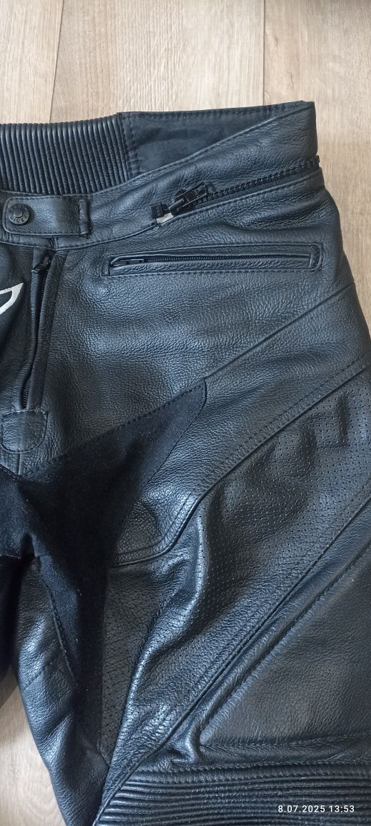Spodnie Motocyklowe Berik Skutrzane 56 jak Nowe