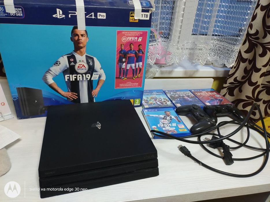 Playstation 4 pro (1тб.)