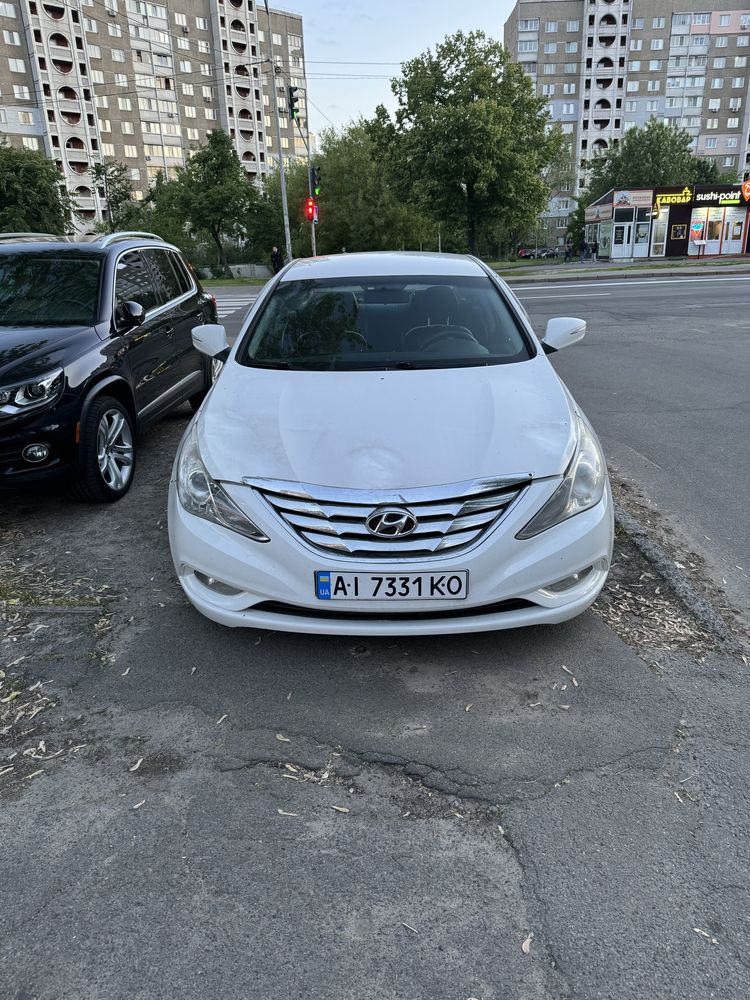 Hyundai sonata yf 2.0 Lpi Торг