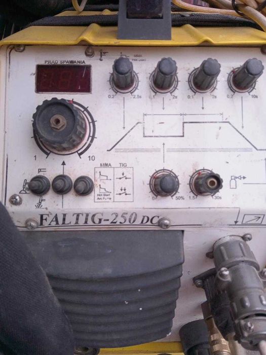 Spawarka ESAB FALTIG-250 DC + chłodnica OZAS ESAB UChW-2/3 kemppi