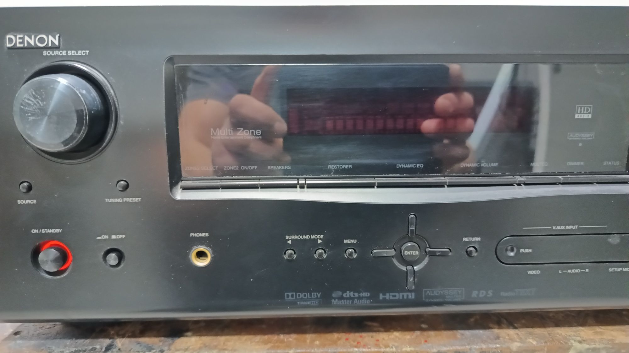 Amplituner Demon model AVR-1910 uszkodzony