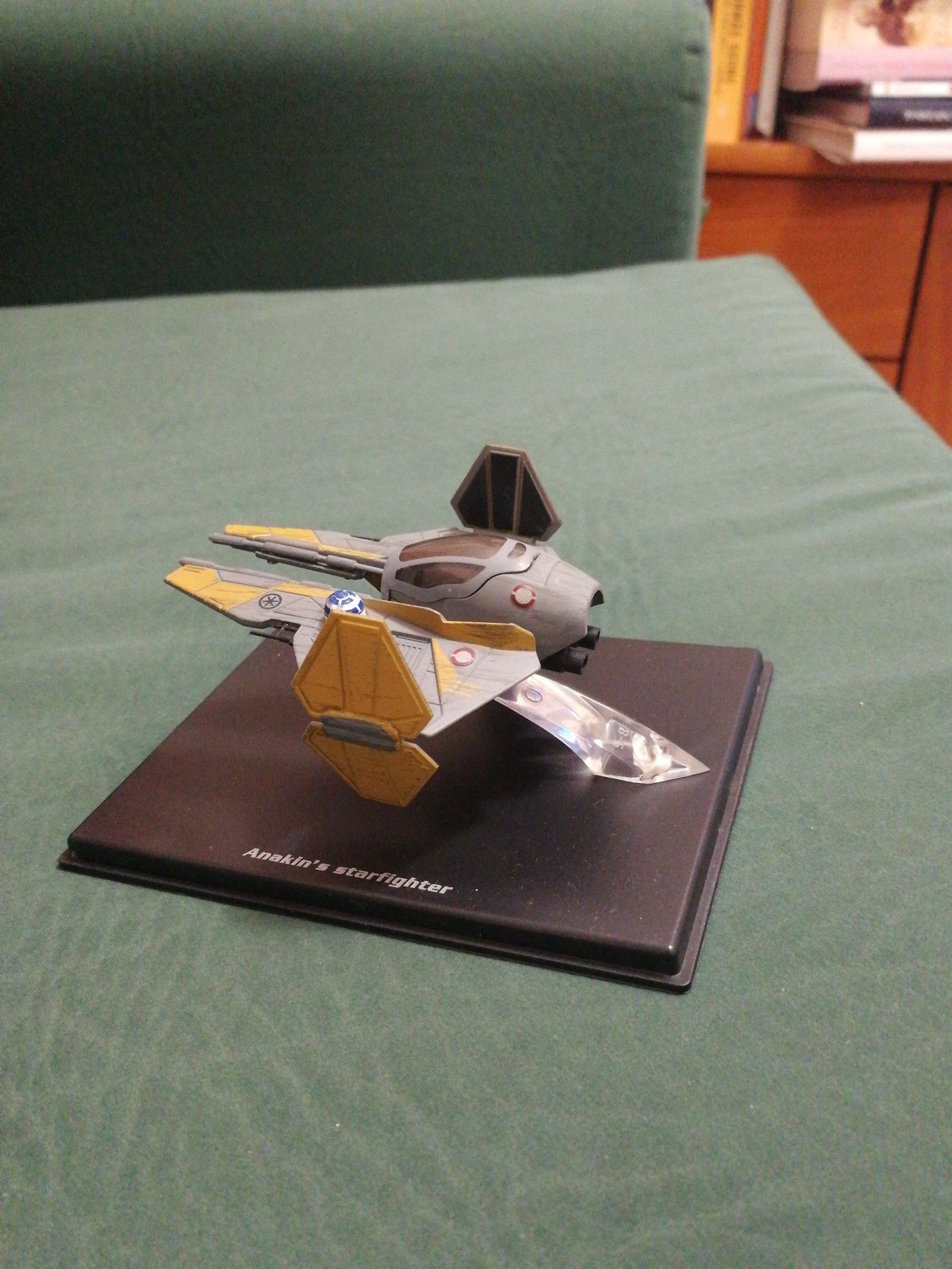 STAR WARS - Miniatura Anakin's Starfighter