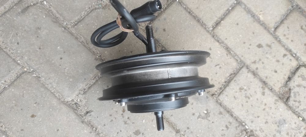 Silnik 36V 350W koło do hulajnogi w widelcu amortyzowanym