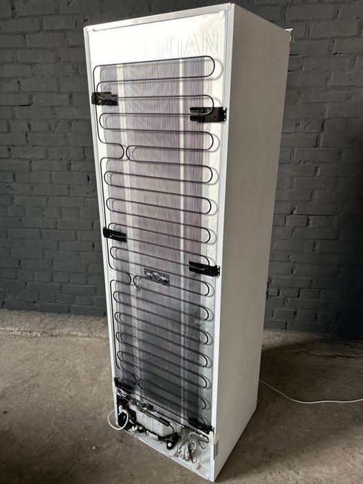 Холодильник Miele KFN 7744 E