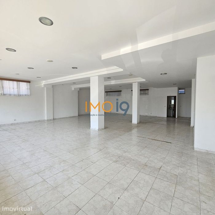 Loja em Fátima - Moita Redonda