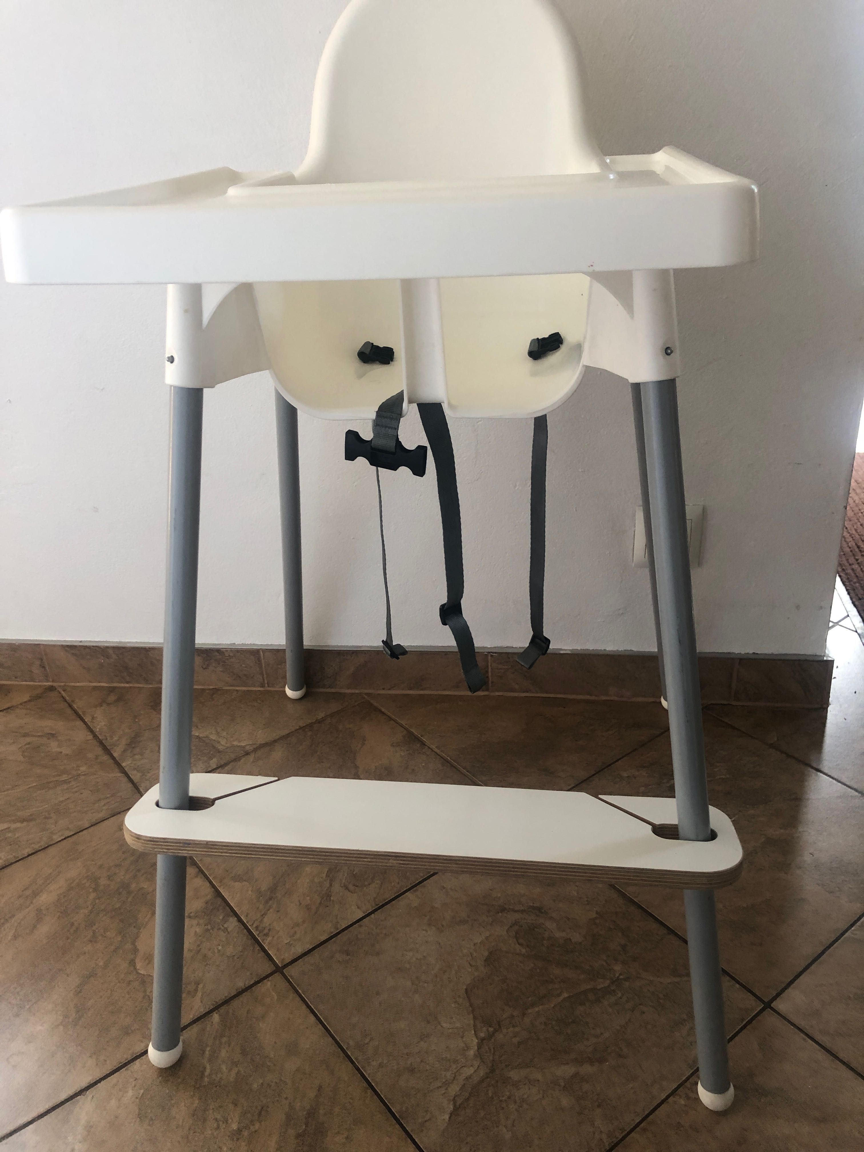 Antilop krzesełko do karmienia ikea podnózek i pasy