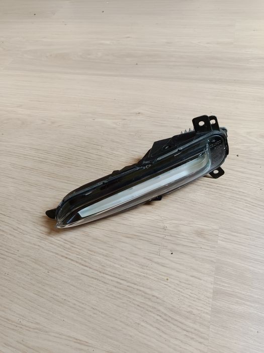 BMW I3 lift 2017- halogen LED DRL prawy