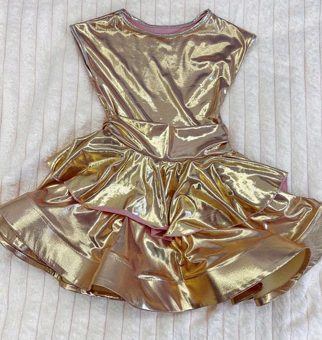 Плаття для бальних банців