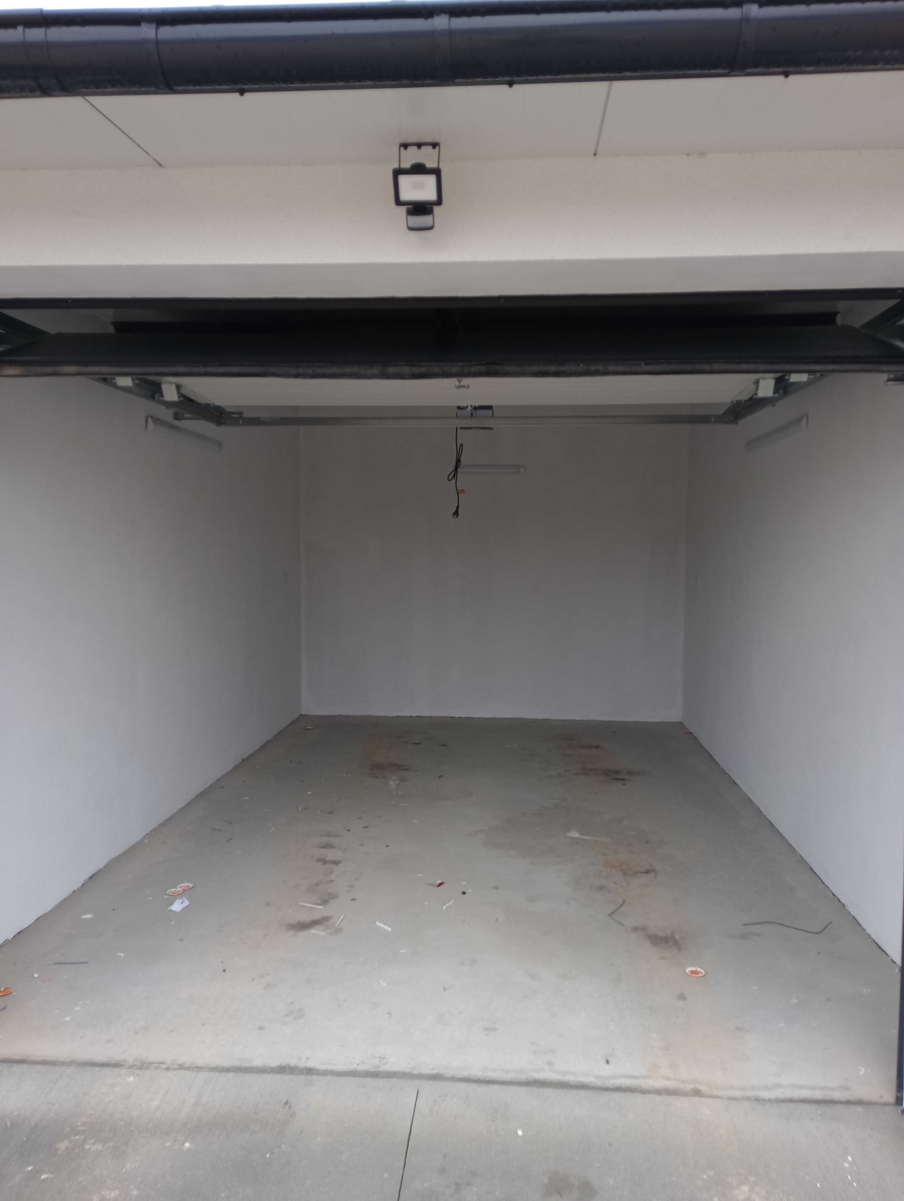 Wynajmę Nowy Garaż Konin 18m2
