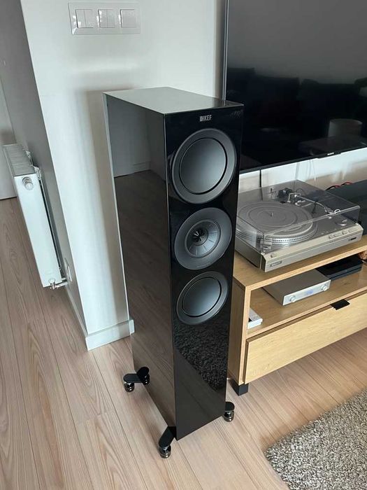 Kolumny KEF R7 czarny połysk