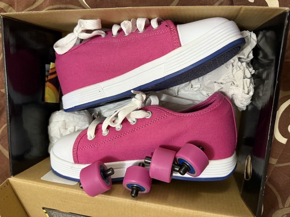 Кросівки ролики  НЕЕlYS нові в коробці з відкруткою