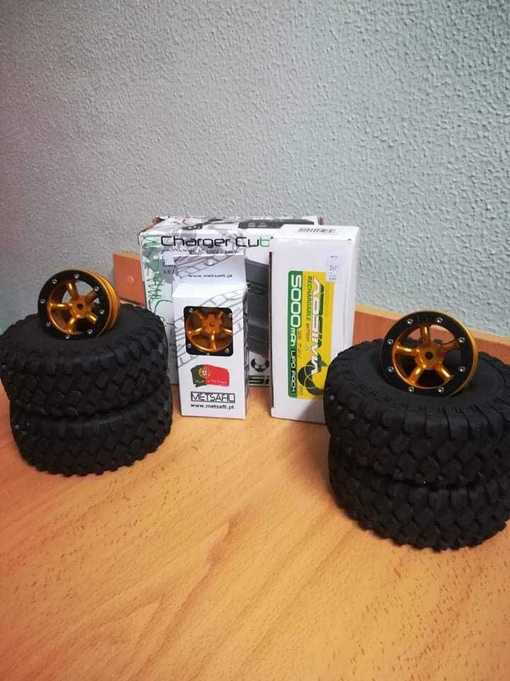 Vendo jeep replica scx10 ou troco por algo do meu agrado