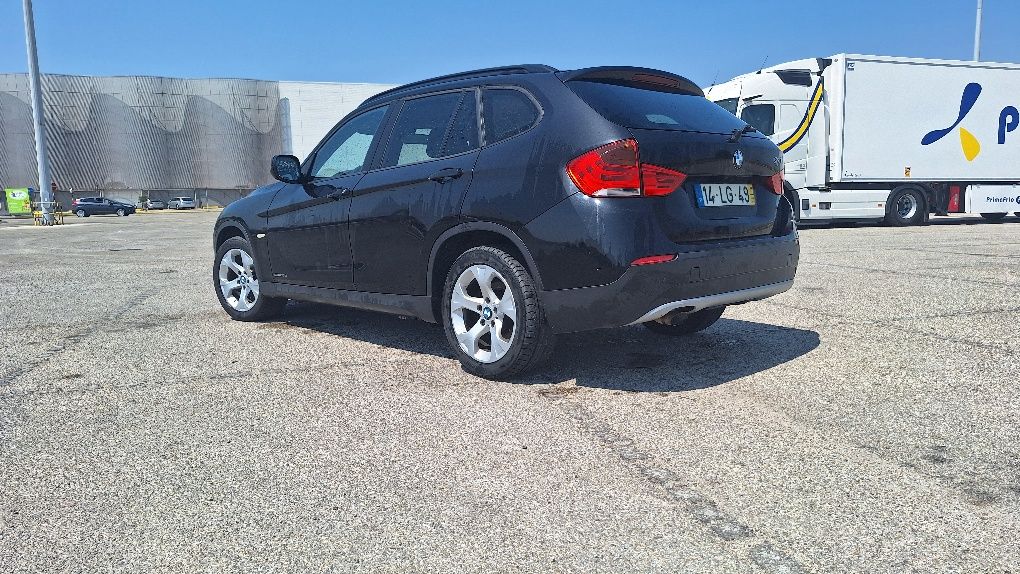 BMW X1 Sdrive18d Automático