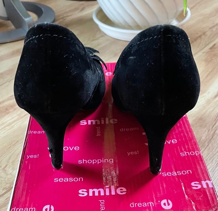 Buty szpilki rozm. 38,5