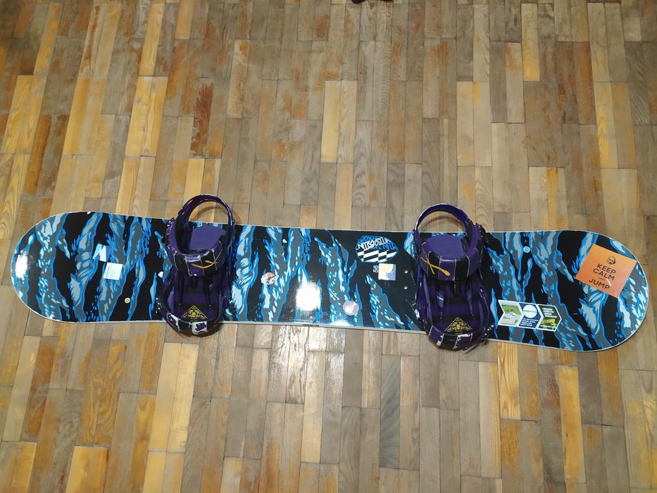 Продаю сноуборд Nitro 156 и крепления Forum