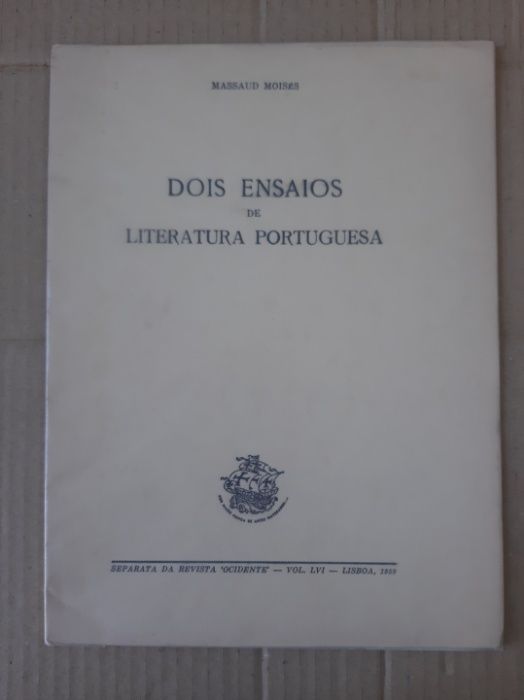 ENSAIOS DE LITERATURA PORTUGUESA - Livros