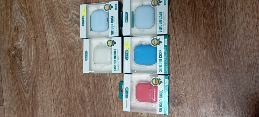 Чехол для наушников Apple