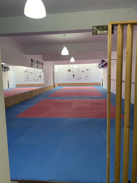 Espaço desportivo aulas grupo