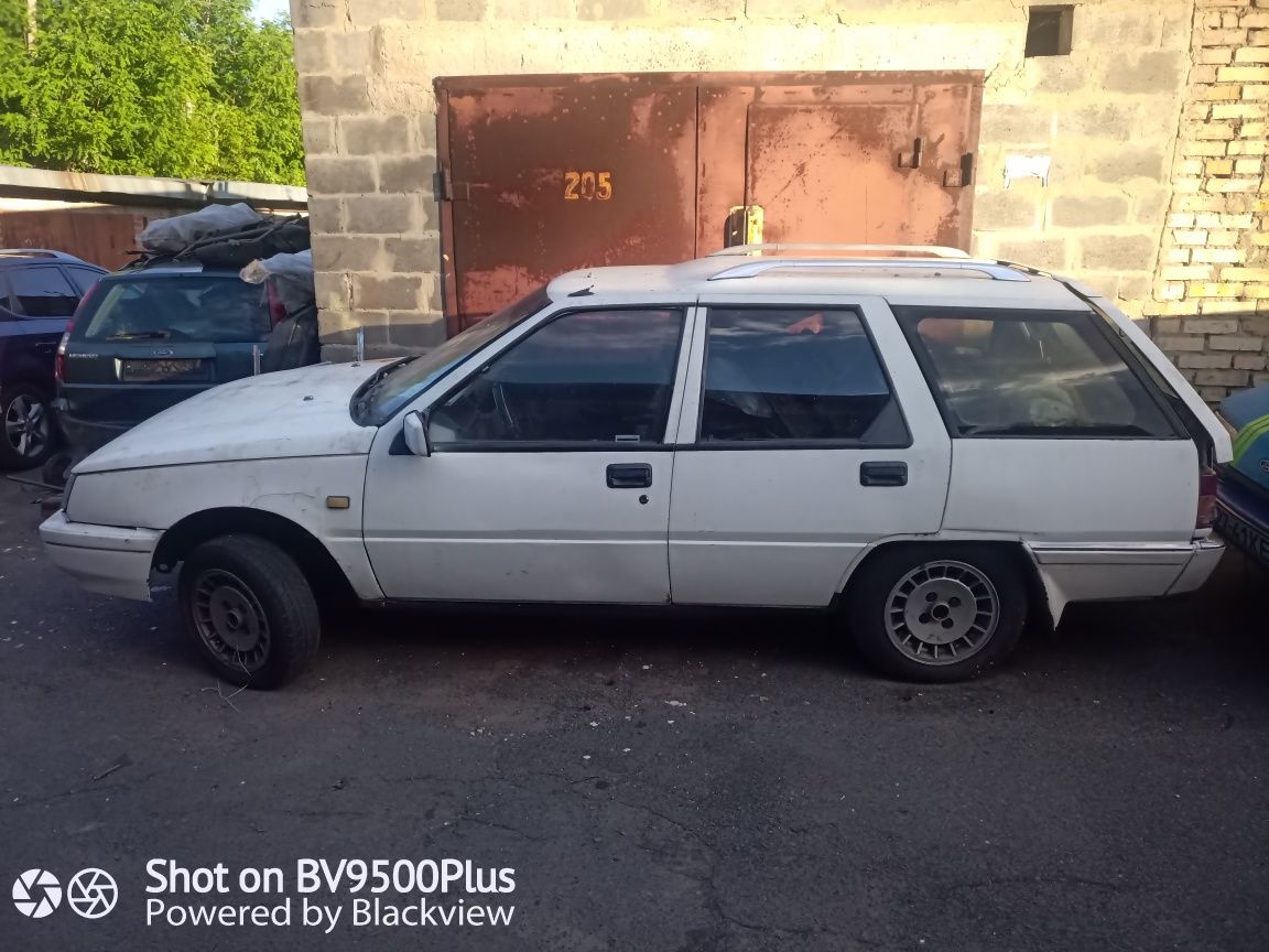 Запчастини бу Mitsubishi Lancer 88 гв 1500см3