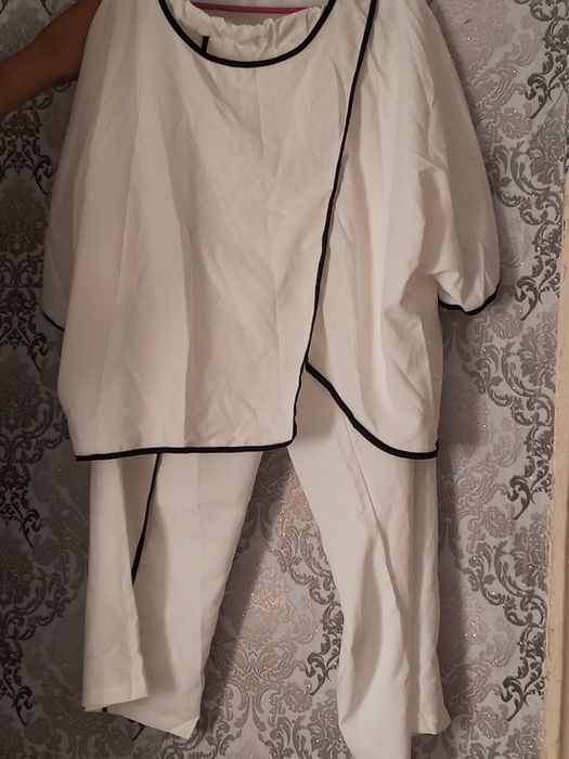 Продам костюм великого розміру