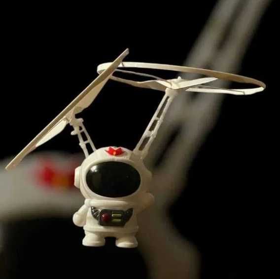 Летающий Космонавтс LED подсветкой, от USB SPACEMAN