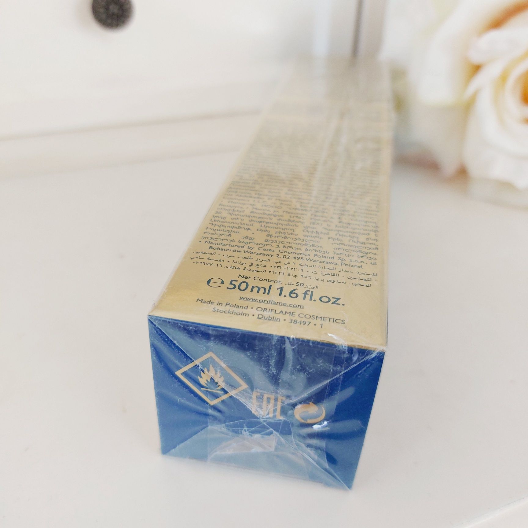 Wodą perfumowana Divine 50 ml niebieska Oriflame perfumy